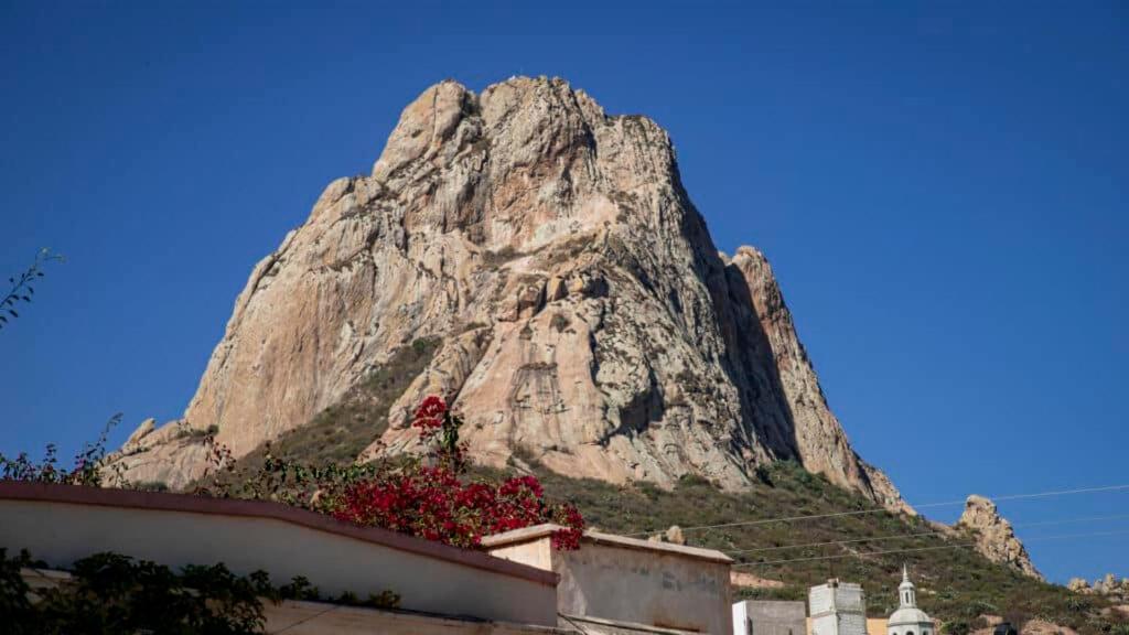 Hotel Guadalupe Bernal Exterior foto